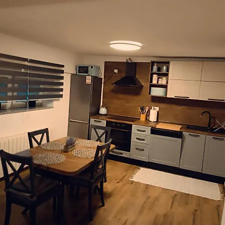 Apartmán Kod Dida Gospić Exteriér fotografie