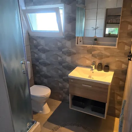 Apartmán Kod Dida Gospić Exteriér fotografie